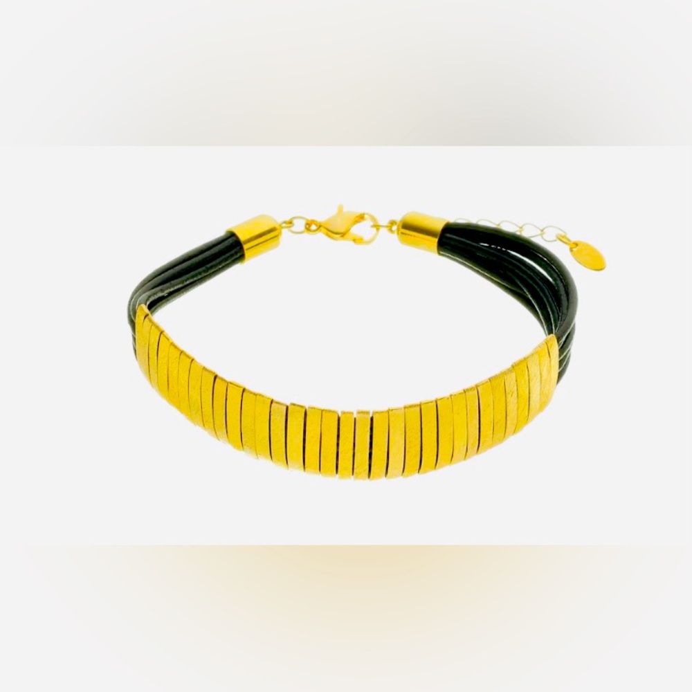 SAI BRAZIL Multi Strands leather w/18k Gold Plated bracelet